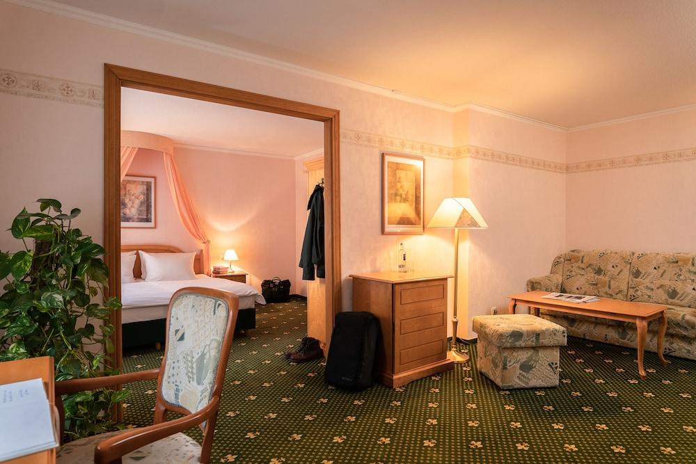 Trihotel Rostock - Wellnesshotel Adults Only מראה חיצוני תמונה